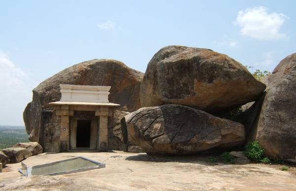 Cave temple at Shravana Belgola in Karnataka. The cave where the sage Bhadrabāhu is believed to have fasted to death in the ritual known as sallekhanā is a very holy site for Jains.